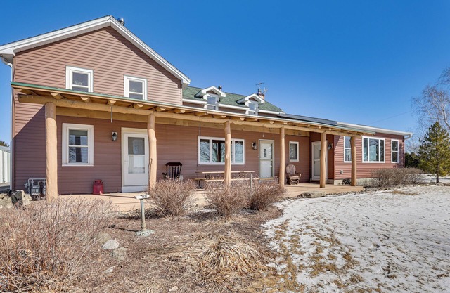 Historical Log Cabin on 80 Acres in Hartford!