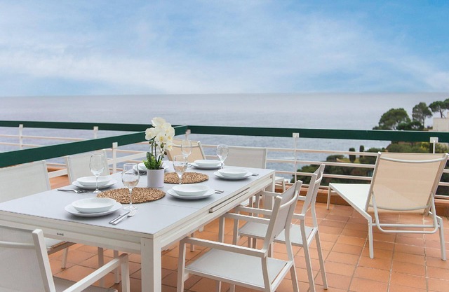 Holiday apartment Tossa de Mar for 1 - 8 persons with 4 bedrooms - Holiday apartment