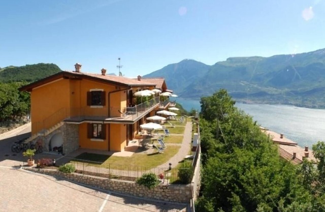 Holiday apartment Tignale for 1 - 4 persons with 1 bedroom - Holiday apartment