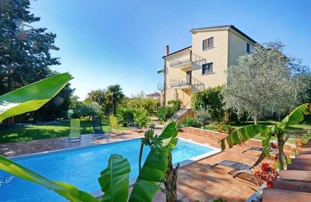 Holiday apartment Valica for 1 - 4 persons with 2 bedrooms - Holiday apartment