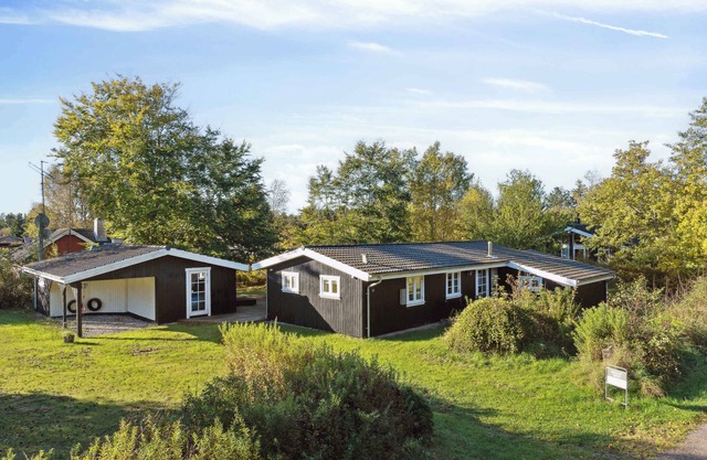 Holiday dream in Lyngså: Sauna, spa and beach
