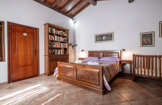 Holiday Home 'Casaletto Della Musica' with Garden and Wi-Fi