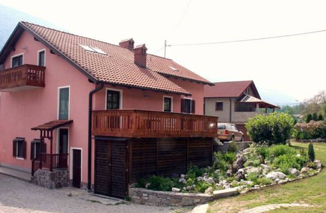 Holiday home Maharac with 3 spacious apartments