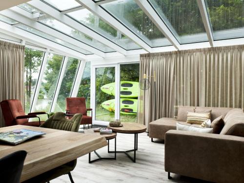 Holiday Home Metbroekhuis Wellness de Luxe by Interhome