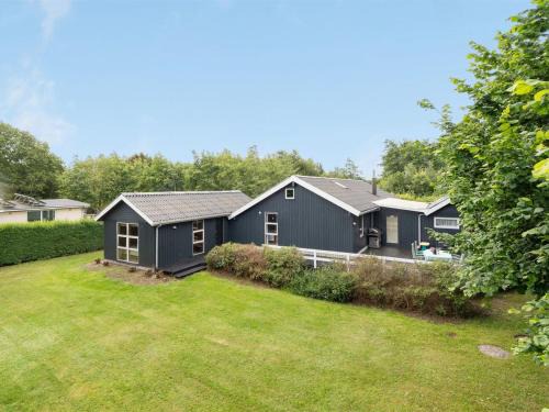 Holiday Home Nikoline - 150m to the fjord by Interhome