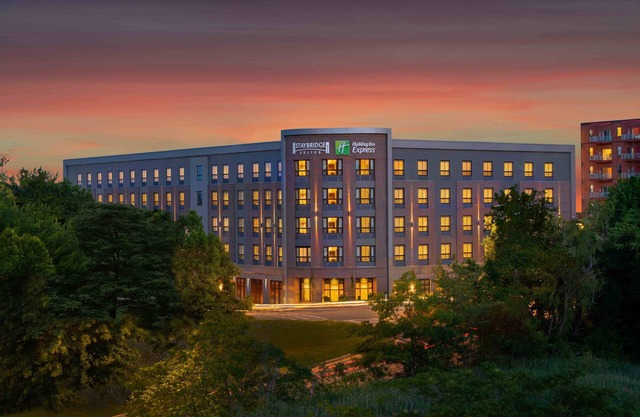 Holiday Inn Express Boston South - Quincy by IHG