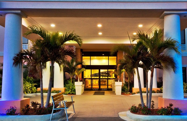 Holiday Inn Express Hotel & Suites Lake Okeechobee by IHG