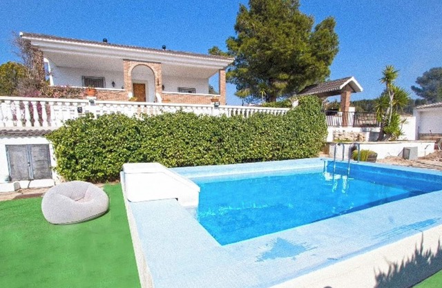 Homerez - Charming villa near Tortosa with private pool