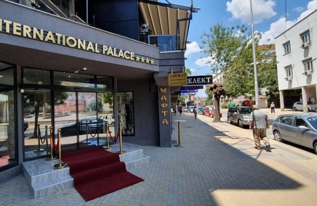 Hotel International Palace