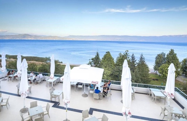 Hotel Izgrev Spa & Aqua Park