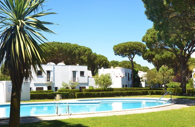 House, pool, gardens and parking near the beach