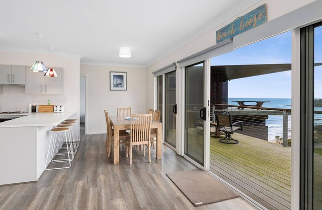 Hull's Haven - Separation Creek - Out of this World