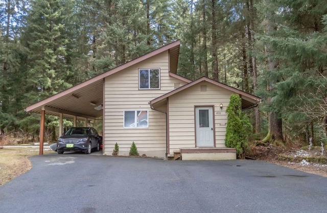 Hummingbird Hideaway