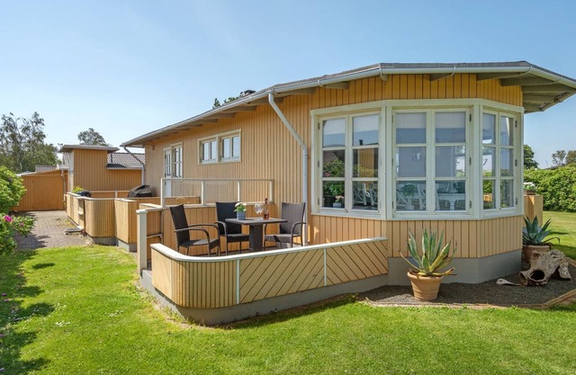 "Hwitserk" - 5m from the sea by Interhome