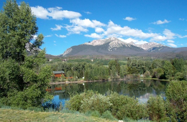 Incredible Views And Four Bedrooms