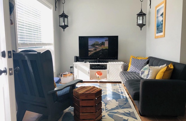 Incredible waterfront vacation home in Muskoka on Sixmile Lake