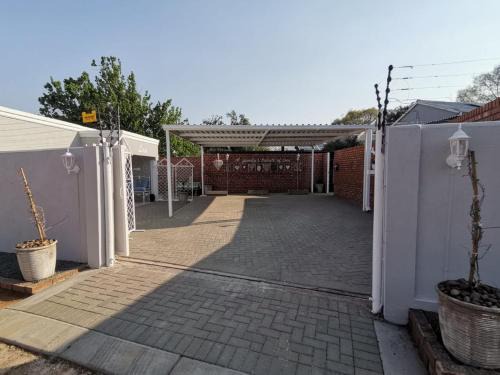 J's Haven Self-Catering