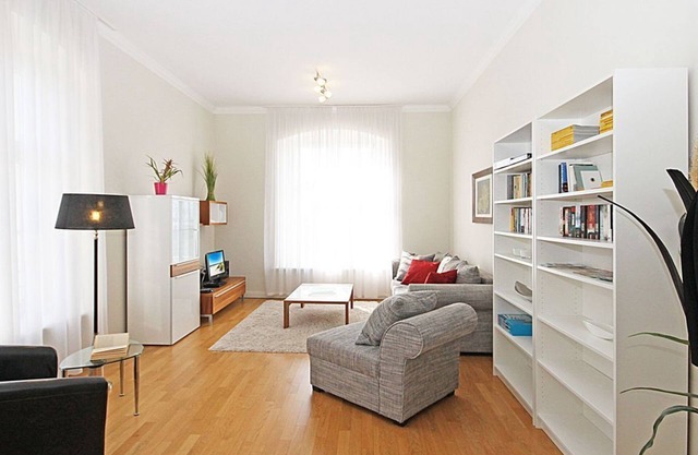 Jagdschloss WE 5: comfortable and high-quality furnished 2-room apartment