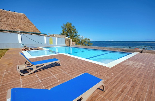 Jumeirah Palms Resort ,1 bedroom Apartments.