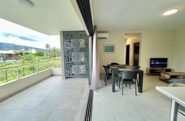 Kavai City - brand new 2 bedr 2bth A/C - Wi-Fi - parking