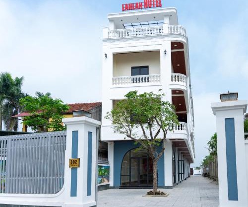 Khách sạn Lan Lan Hotel