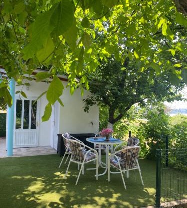 Kućerak kraj Dunava