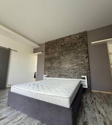 Kyiv Tokyo Apartment