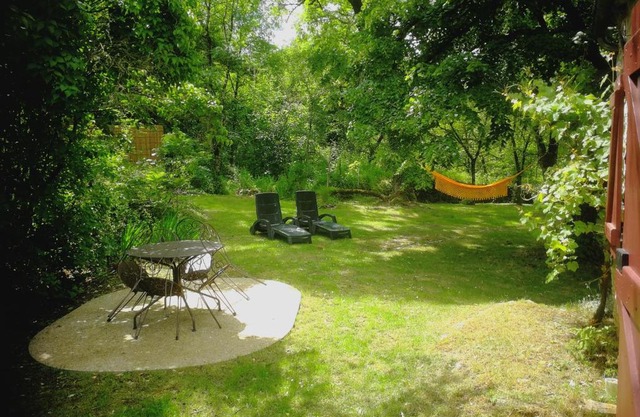 La Chaumière et sa Roulotte