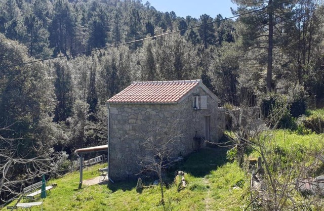 La petite maison dans le maquis