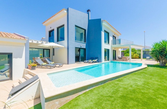 La Primera - Villa With Private Pool In Sa Torre