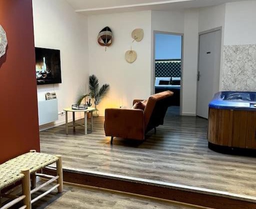 La suite, avec jacuzzi & sauna