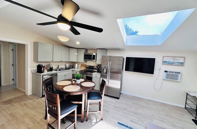 Lake Murray 3BR Retreat with AC and Skylight