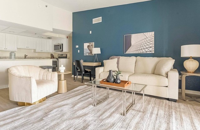 Landing | Amazing 1BD, Gym, Clubhouse