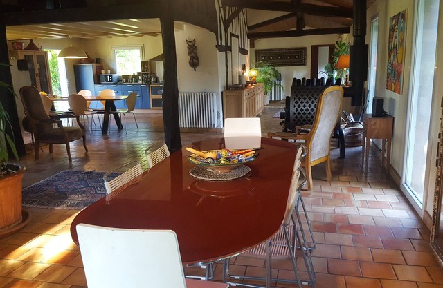 Large country house, spacious and peaceful