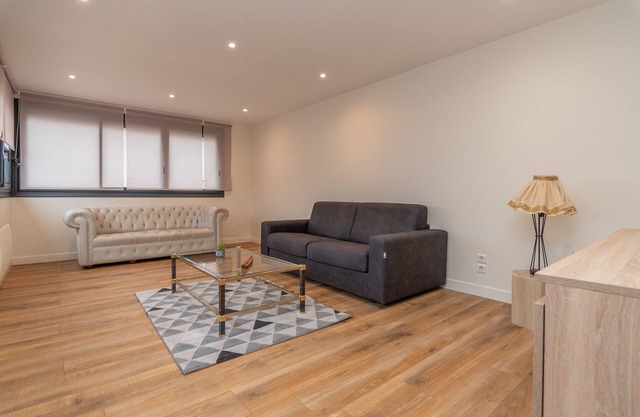 Le Pied à Terre de Montcenis - Appt avec parking privé