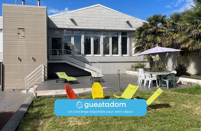 Le Zen - Sauna - Piscine intérieure