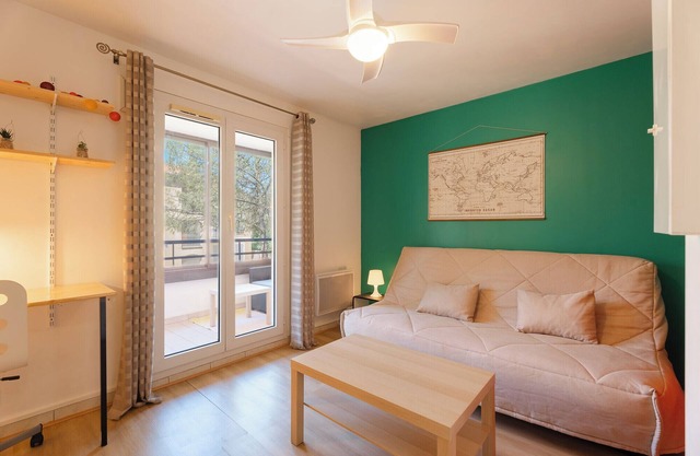 Libération - Studio avec balcon proche Tramway