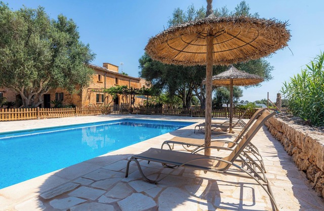 "Llevant" with Wi-Fi, Pool, Balcony, Garden & Terrace (Pool shared between 5 Properties)