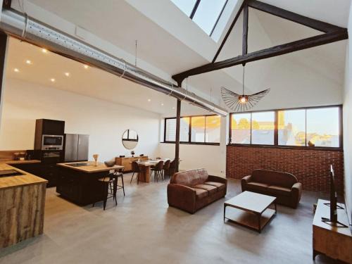 Loft 23 - Appartement lumineux 4 chambres hyper centre de Cholet