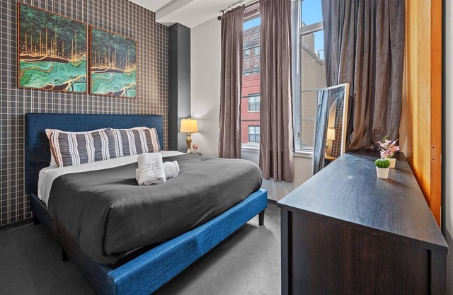 Loft style 2BR unit in Boston Southend 3321