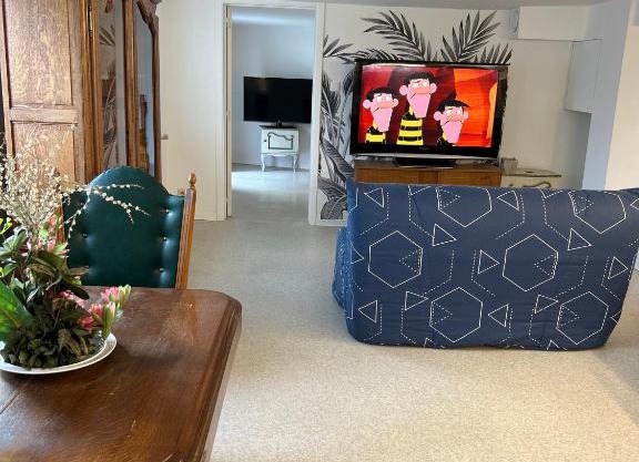 Logement entier près du CHWAPI