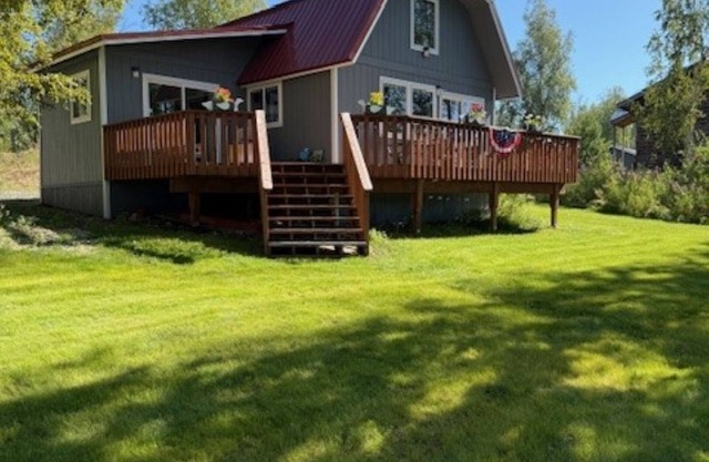 Long Lake Slice of Heaven. Beautiful lake front home with activities for all.