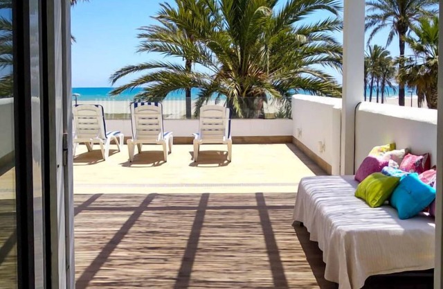 Los Frasquitos by Interhome