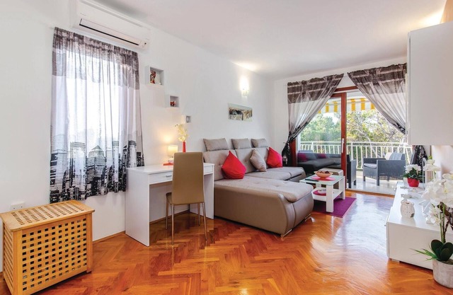 Ferienwohnung Jadranovo Für Personen Schlafzimmer