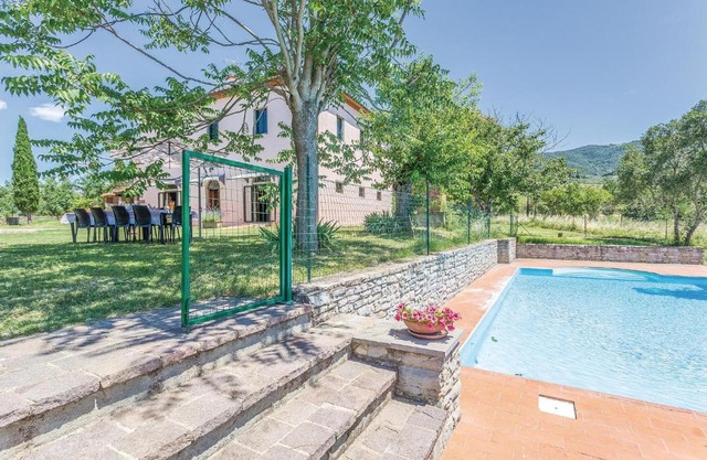 Lovely Home In Arezzo Ar With Wifi