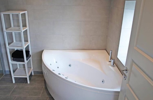 Lovely, large holiday home on two floors, only 100-meters from the water.