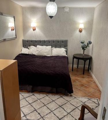 Lovely small room with a double bed no window in a charming Båstad villa prime location with terrace