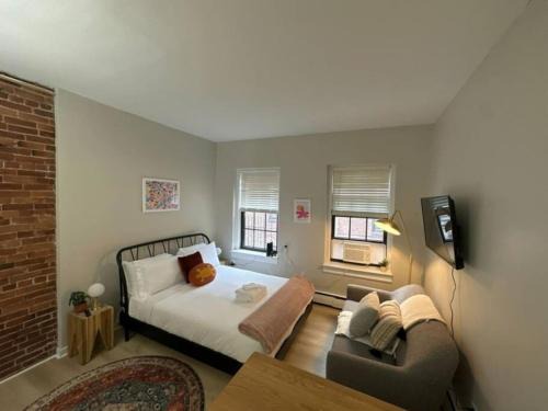 Lovely Studio Apt South End