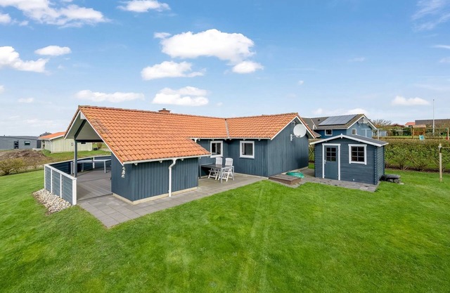 "Loviisa" - 300m to the fjord by Interhome