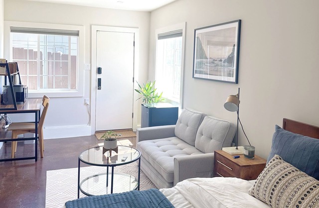 Lower Level Suite + Private Bath in San Rafael